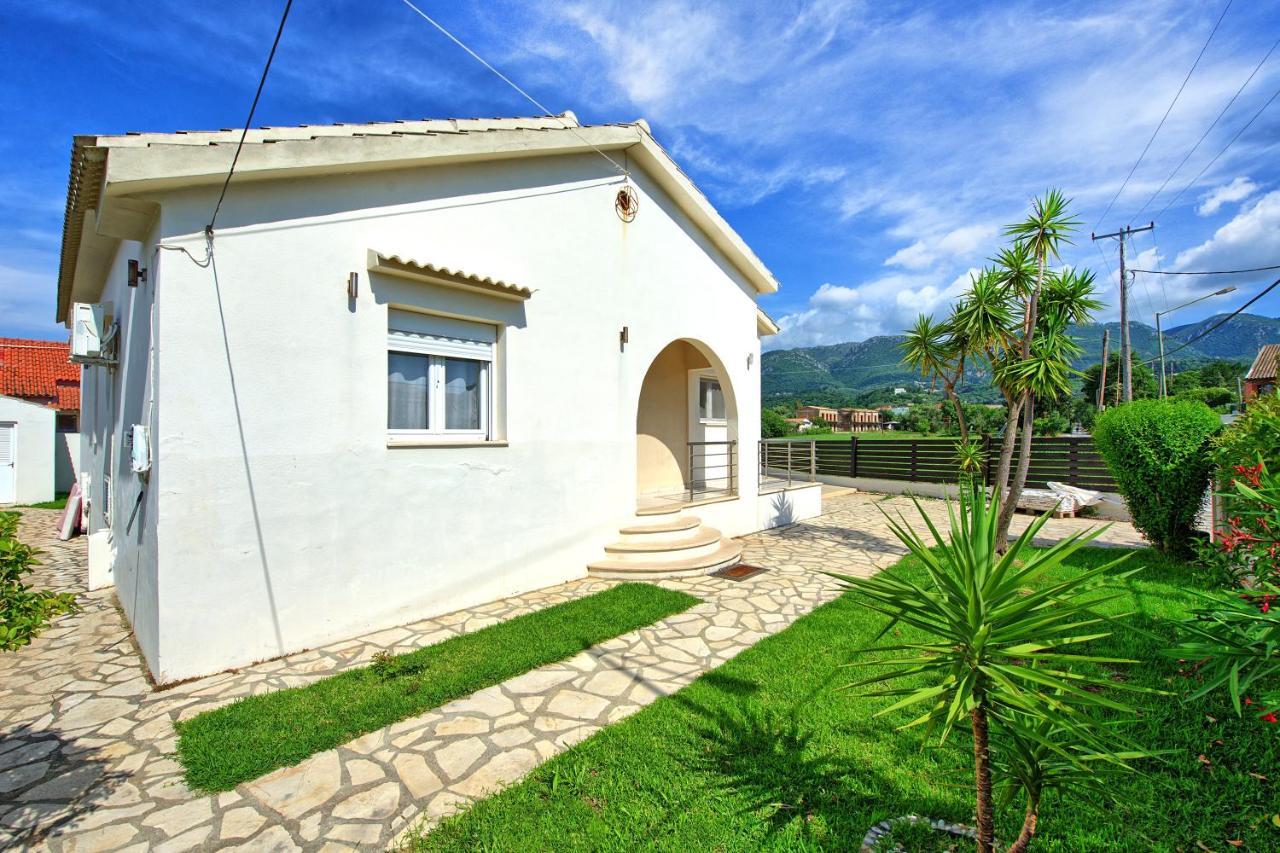 Beach Villa Christina By Posarellivillas Acharavi  Ngoại thất bức ảnh